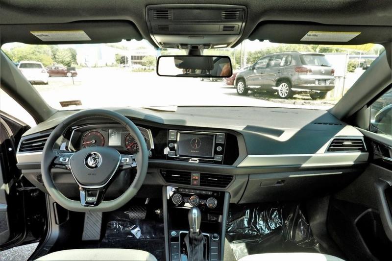 Какой клиренс у VW Jetta 2023, чтобы ездить по грунтовке: 15 советов о дорожном просвете