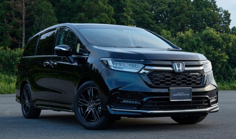 Какой минивэн Honda Odyssey стоит купить в 2023 году: удивительные возможности