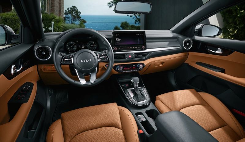 Kia K7 2023: узнаем самое главное о новом авто