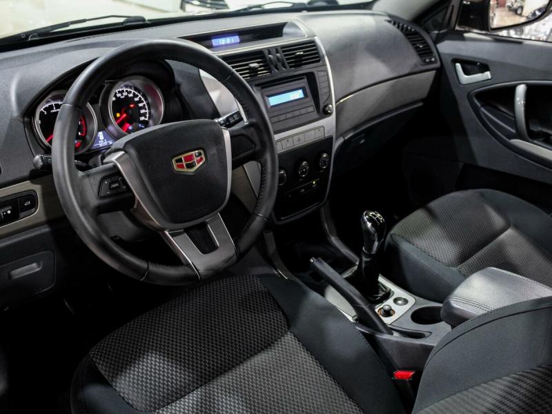 Geely emgrand ec7 хэтчбек салон. Джили м гранд 2014. Geely emgrand ec7 2009. Geely emgrand ec7. Geely emgrand ec7 седан.