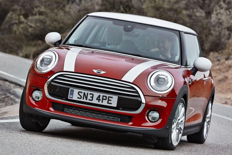 Mini Cooper или Bentley: что лучше выбрать автолюбителю