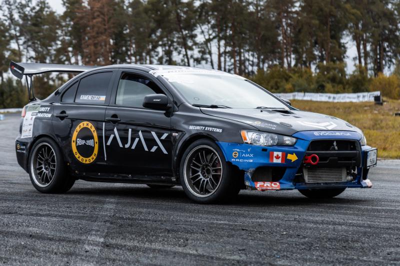 Могут ли знатоки тюнинга представить подробный обзор легендарного Mitsubishi Lancer Evolution I: внимание, скорость и эмоции