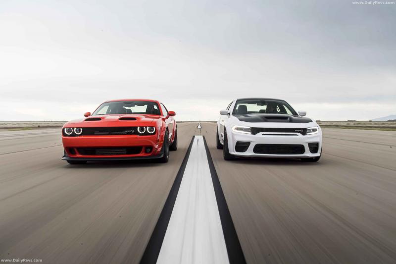 Может ли Dodge Charger SRT Hellcat погрузить вас в мир высоких скоростей и драйва: давайте разбираться