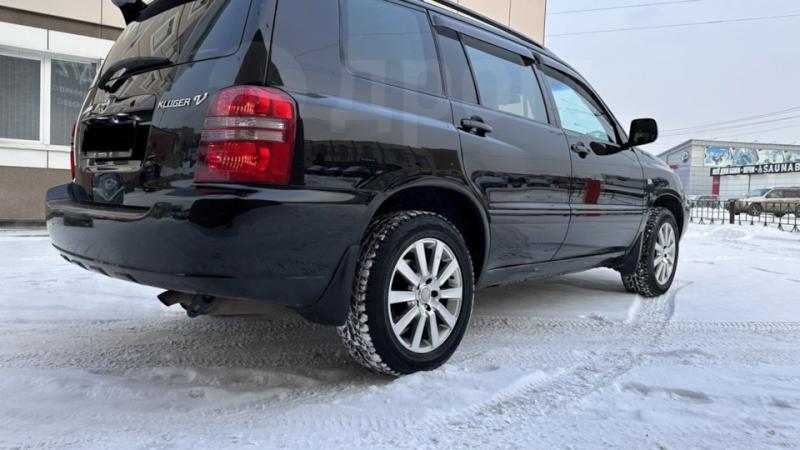 Можно ли без особого труда разобраться в модельном ряде Toyota Kluger в Японии за 15 минут. Узнайте секреты