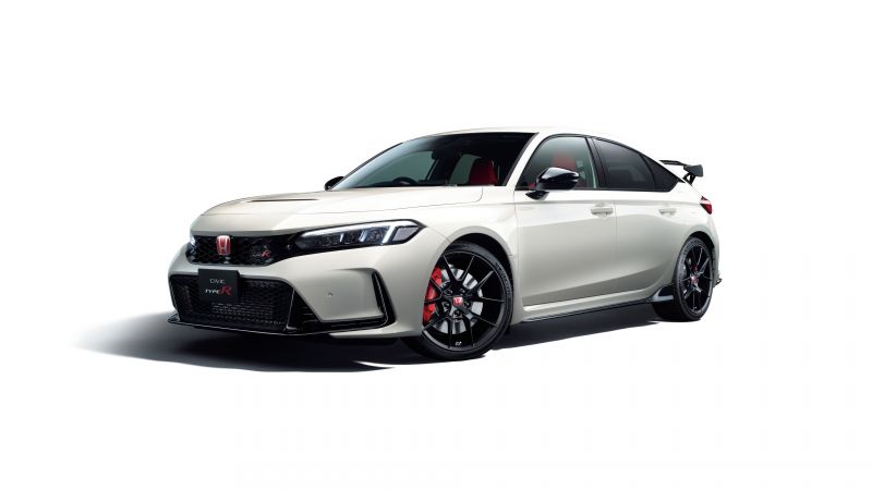 На которую Honda Civic 2023 модель стоит обратить внимание