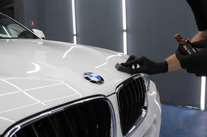 Начать ли покрытие кузова кварцевым полимером: преврати авто в блестящее произведение искусства