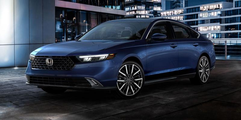 Начните ли вы приключение с Honda Accord 2023, чтобы ощутить мощь