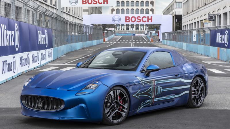 Насколько грандиозен Maserati GranTurismo Sport: откройте для себя его возможности