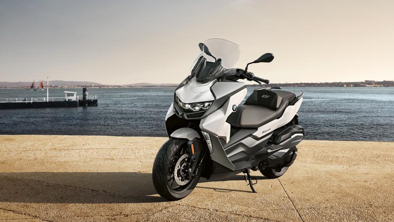 Насколько инновационны новые скутеры BMW 2023 года: поговорим