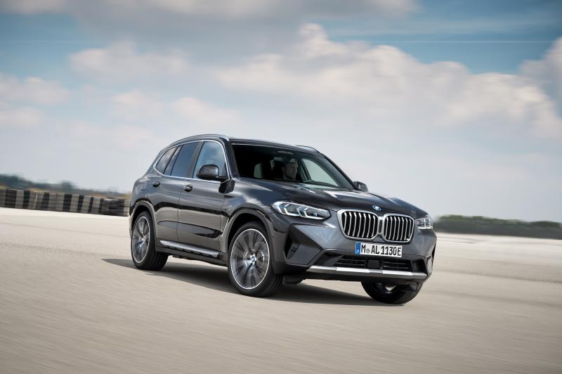 Насколько впечатляет BMW X3 2023 года: взгляд в будущее мощности и комфорта
