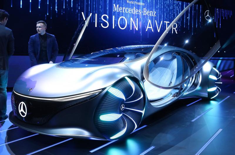 Насколько высокотехнологичны новейшие автомобили: почувствуй себя в будущем