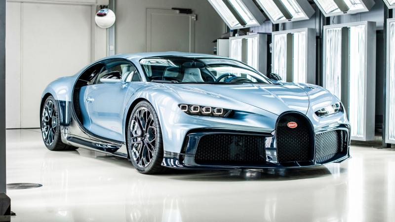 Насколько же впечатляет стоимость легендарной Bugatti в 2023 году