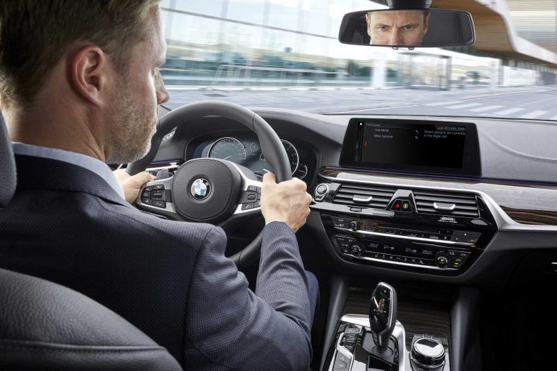 Насладитесь характером в новом автомобиле от BMW: познакомьтесь со всем обаянием BMW серии 2