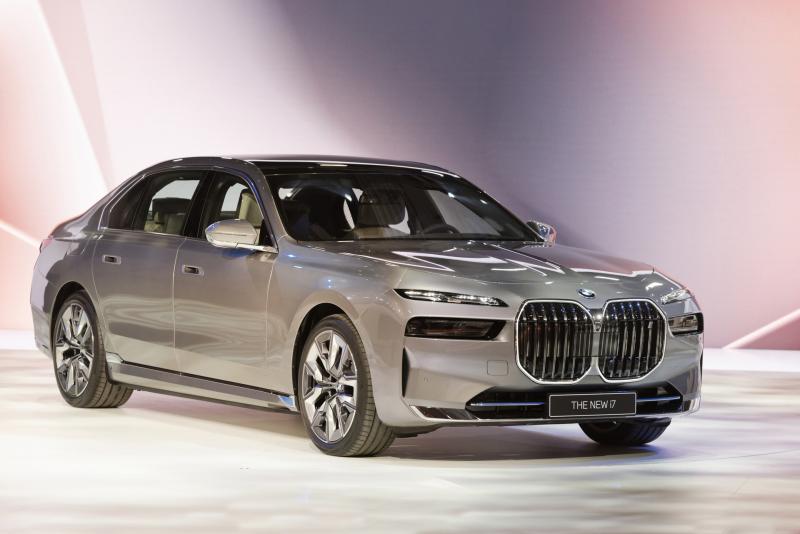 Насладитесь маленькими радостями: 15 советов по владению новым BMW 5 серии 2023 года