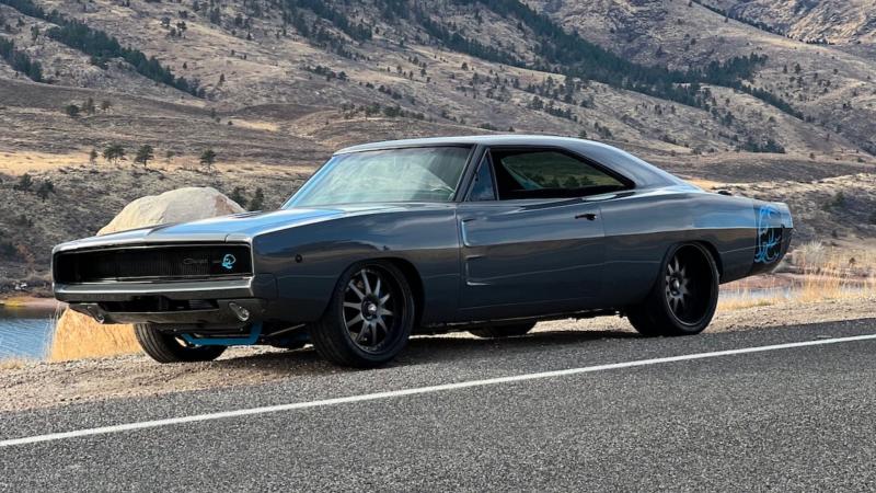 Насладиться автострадой в нём: завораживающая история Dodge Charger 1968 года