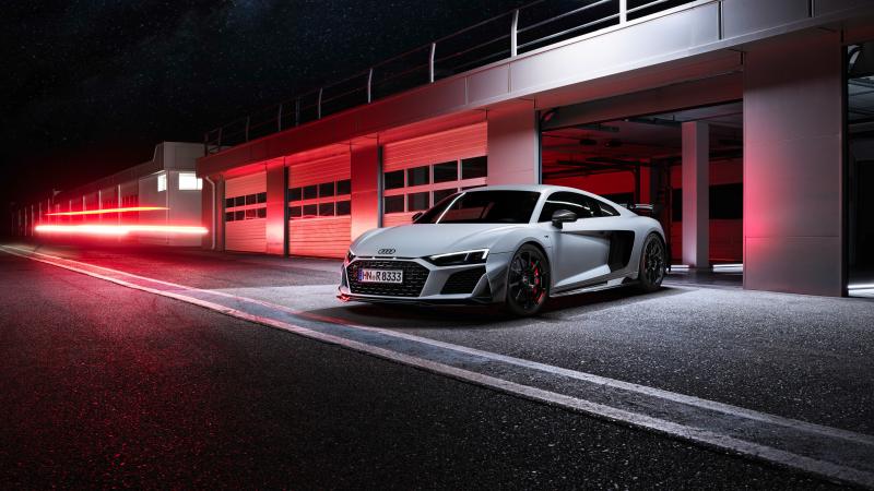 Наслаждение за рулём спорткара audi r8 в 2023 году: открываем для себя новые ощущения