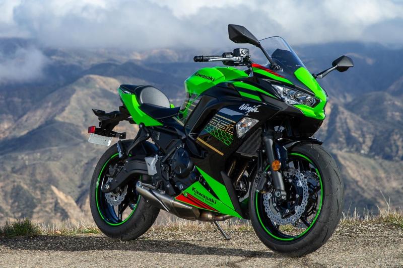 Насыщенный каждой деталью обзор Kawasaki ER-6f: обязательно к прочтению для фанатов мото