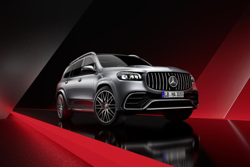 Необычные особенности в Mercedes GLS 2023: в чем выгода обновленной модели
