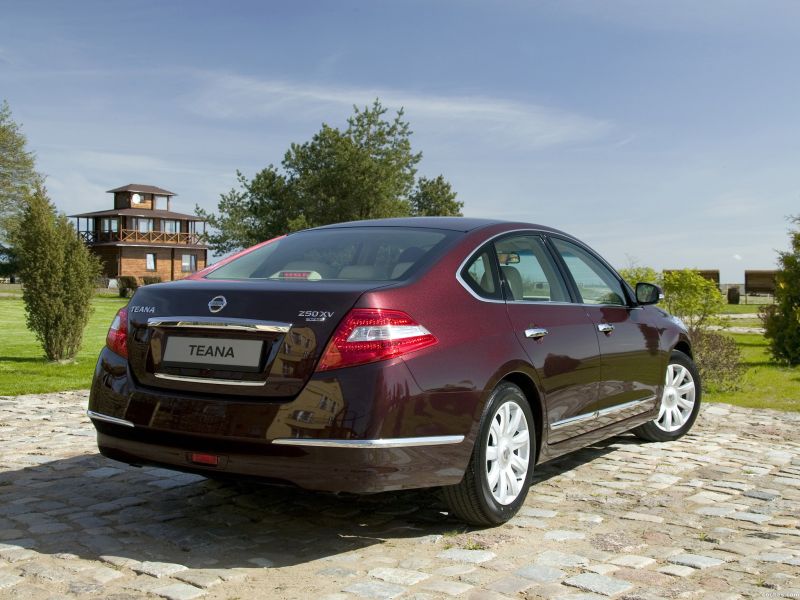 Nissan Teana