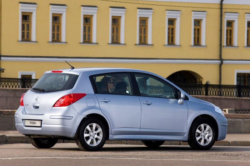 Nissan Tiida