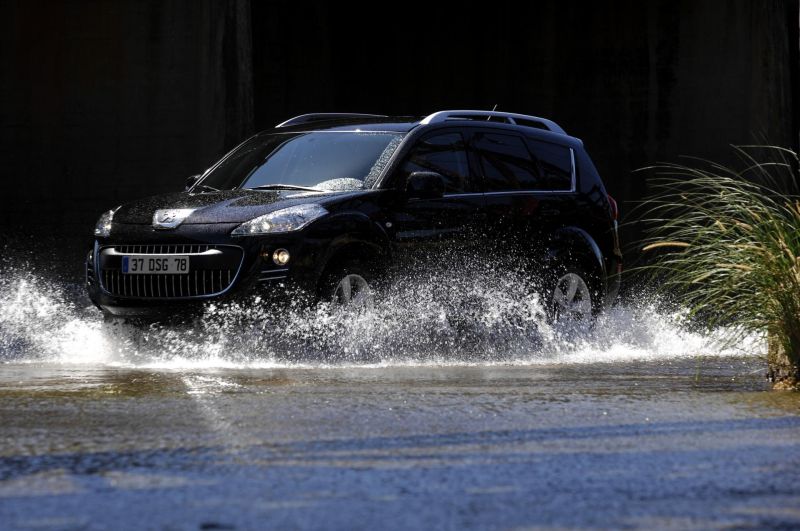 Все, что нужно знать о Peugeot 4007: технические характеристики ...