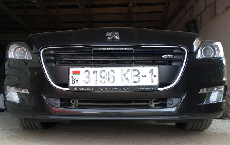 Peugeot 508: как выглядят новая решётка радиатора и фары после рестайлинга