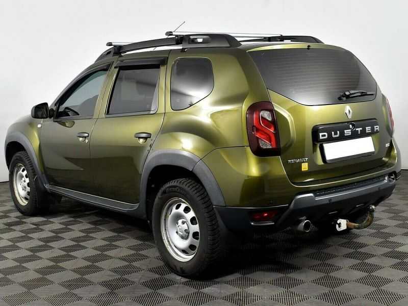 Renault Duster: характеристики, комплектации, тест-драйв компактного ...