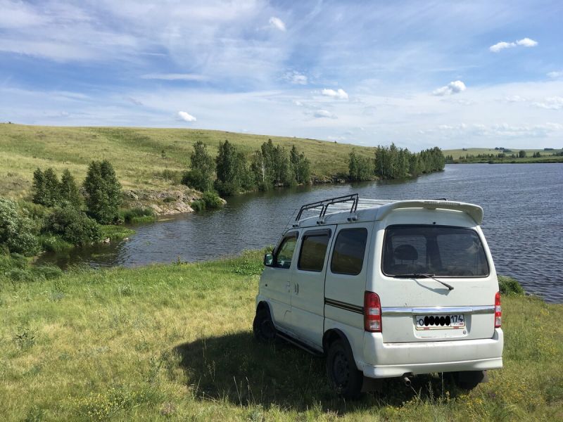 Suzuki Every Landy