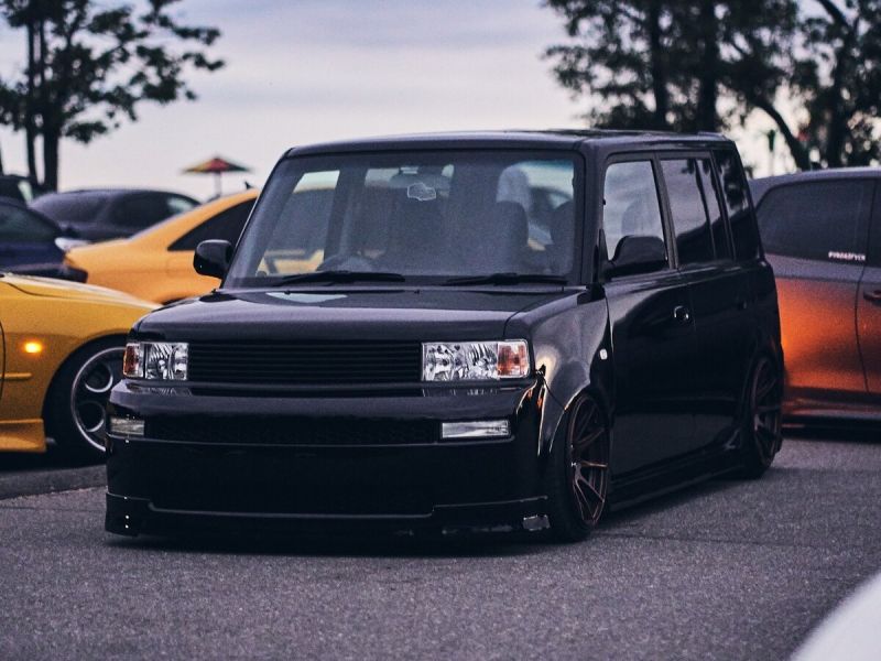 Toyota BB: Характеристики, комплектации, размеры и салон новинки ...