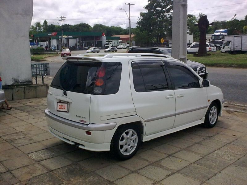 Toyota Raum