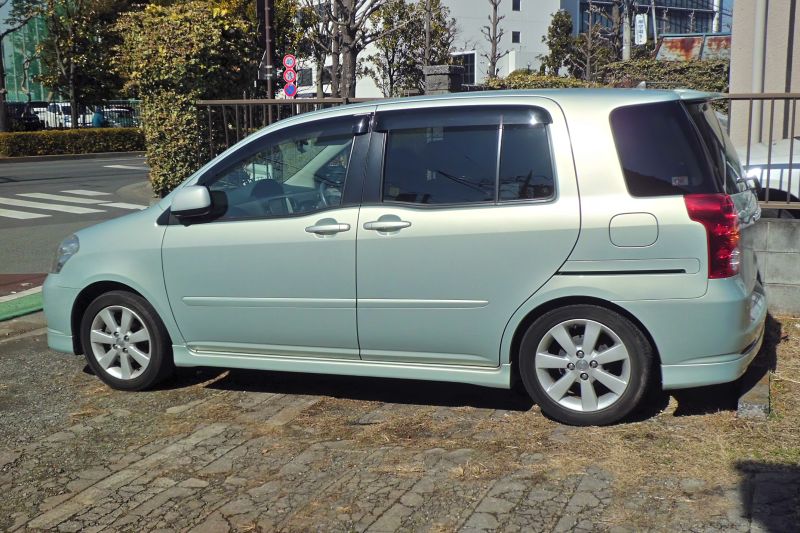 Toyota Raum