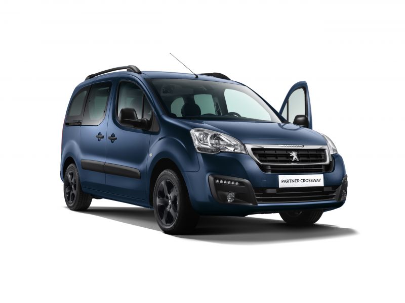 Выбираете новый компактвэн в 2023 году. Узнайте всё о Peugeot Partner Crossway без лишних слов