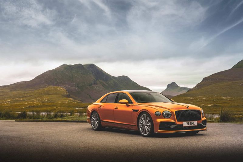 Выдержит ли Bentley Flying Spur 2023 года проверку временем: откройте для себя удивительные факты о новой модели