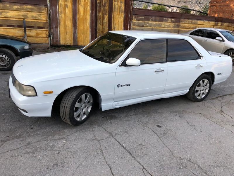 Загадочный Nissan Laurel C34 1986 года: что на самом деле скрывает этот культовый автомобиль